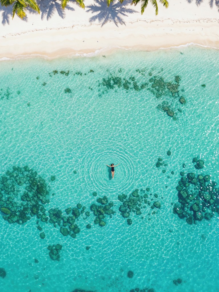 Roamia Retreat Tropical 3 BHK House